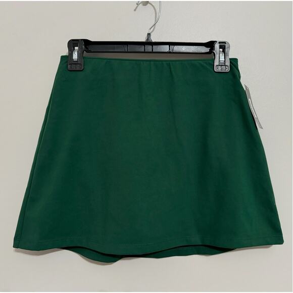 Wild Fable Dresses & Skirts - Wild Fable Skirt Womens XS Green Butter Bliss Holiday Festive Skater Y2K Cute